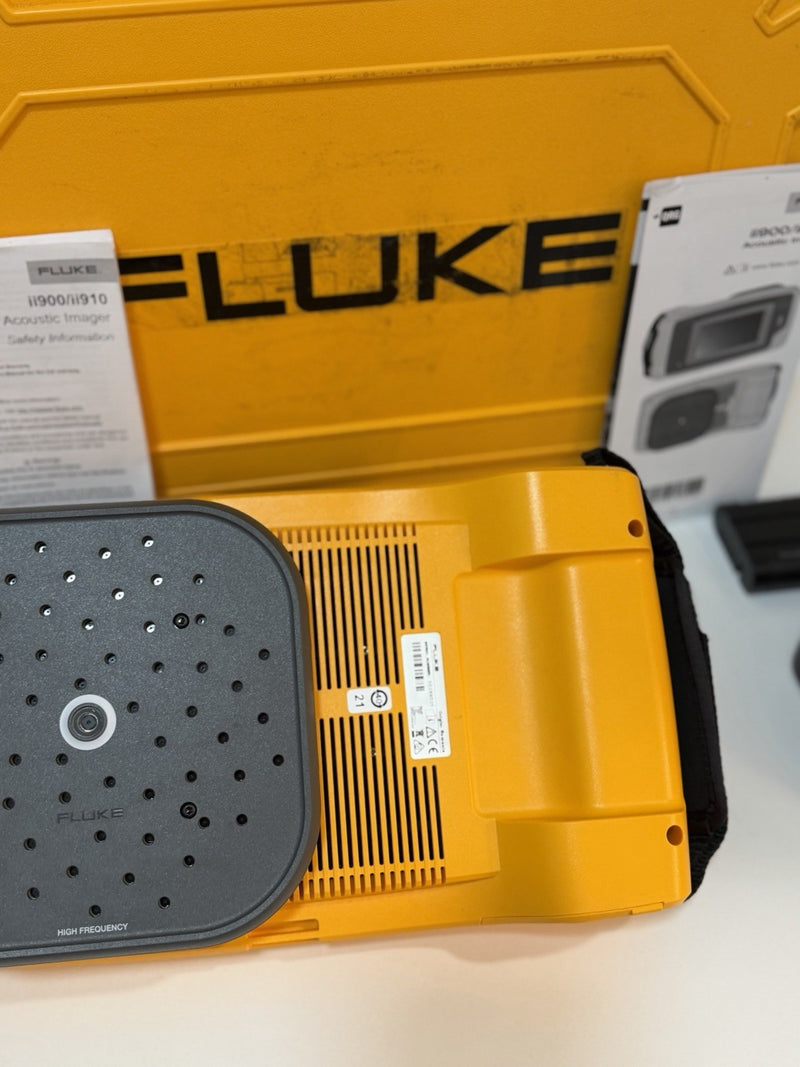 FLUKE ii910 ACOUSTIC IMAGER KIT W/ ACCESSORIES FREE SHIPPING (TESTED)