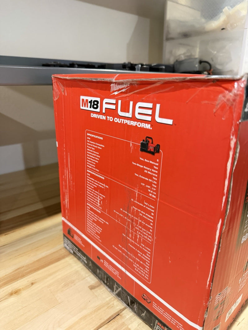 MILWAUKEE 2941-21 M18 FUEL 5 CFM VACUMM PUMP KIT (NEW FACTORY SEALED) SHIPS FAST