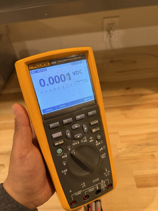 FLUKE 289 TRUE RMS ELECTRONIC LOGGING DIGITAL MULTIMETER W/ LEADS & CLIPS