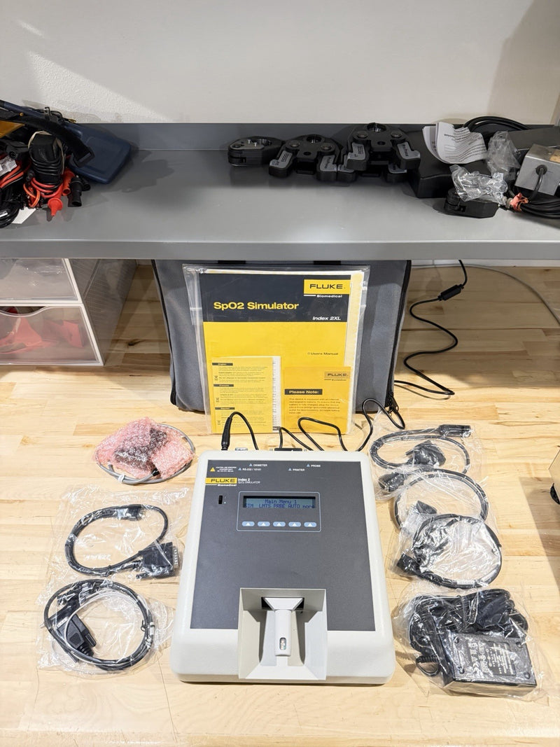 FLUKE INDEX 2 SPO2 SIMULATOR KIT W/ ACCESSORIES (TESTED) SHIPS FREE - NEW