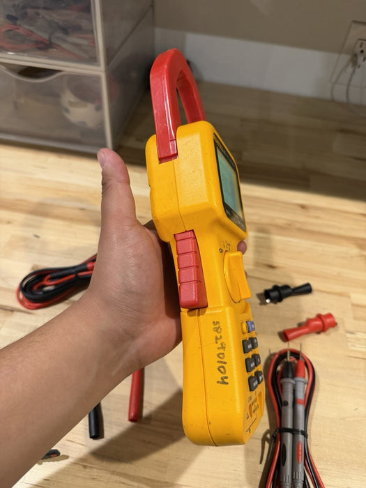 FLUKE 355 AC/DC CLAMP METER WITH ACCESSORIES