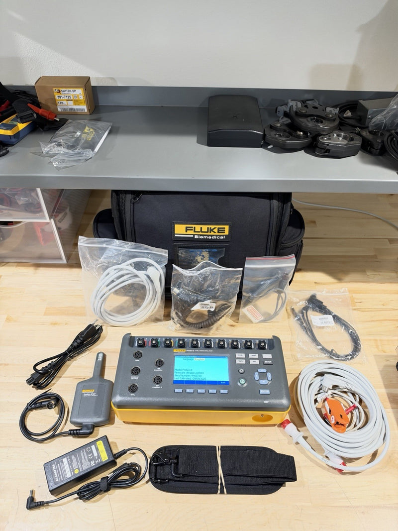 FLUKE BIOMEDICAL PROSIM 8 VITAL SIGNS SIMULATOR KIT W/ SPO2 (CALIBRATED 2026)