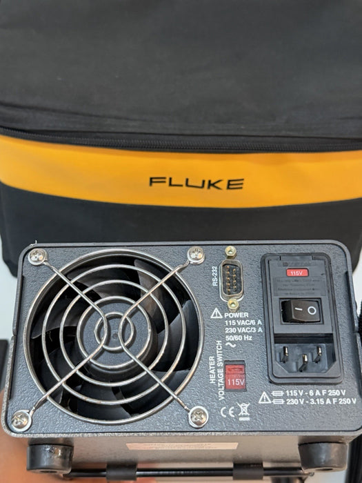 FLUKE 9140 22207T DRY-WELL CALIBRATOR WITH BAG & CHARGER TESTED
