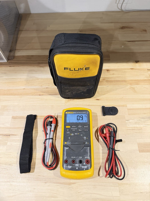 FLUKE 87V TRUE RMS MULTIMETER W/ LEADS (TESTED) SHIPS FAST