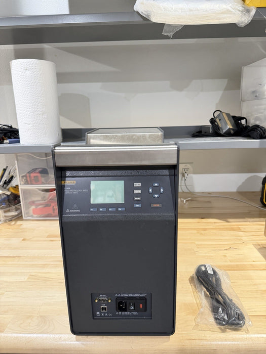 FLUKE 9190A FIELD METROLOGY WELL -95°C TO 140°C (TESTED) FREE SHIPPING
