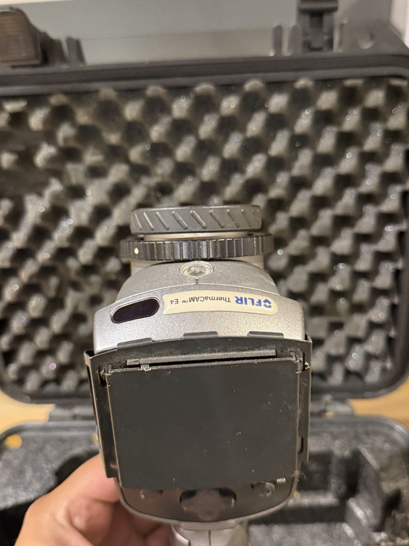 FLIR E SERIES THERMACAM E4 WITH EXTRA LENS & BATTERY TESTED