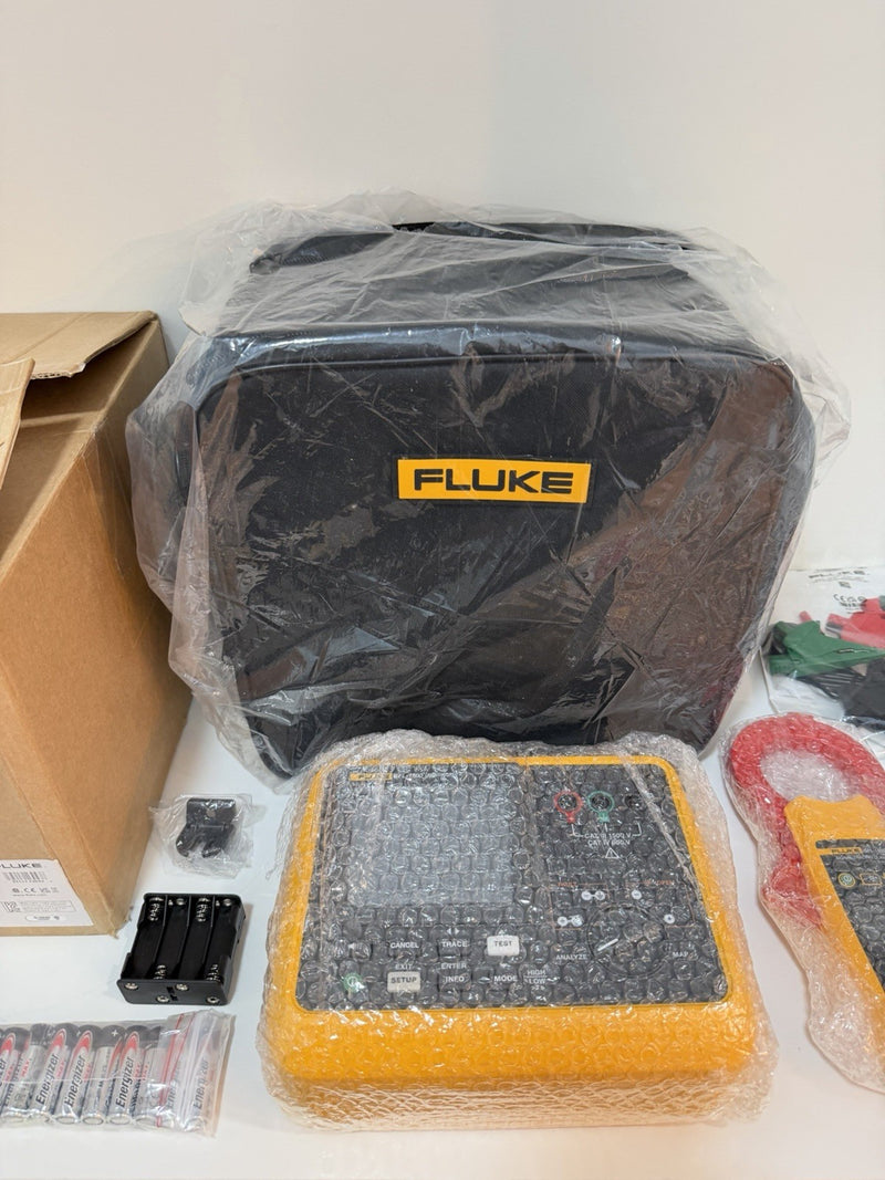 FLUKE GFL-1500 SOLAR GROUND FAULT LOCATOR 1500V (NEW SEALED) FREE SHIPPING