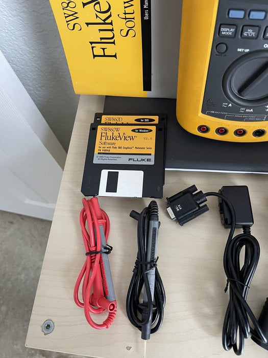 FLUKE 863 GRAPHICAL MULTIMETER ACCESSORIES MANUALS BOX