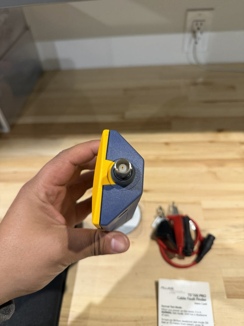 FLUKE NETWORKS TS 100 PRO CABLE FAULT FINDER TESTED
