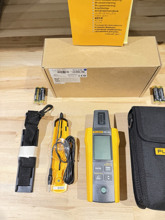 FLUKE IRR1-SOL IRRADIANCE METER KIT (NEW FACTORY SEALED) SHIPS FAST