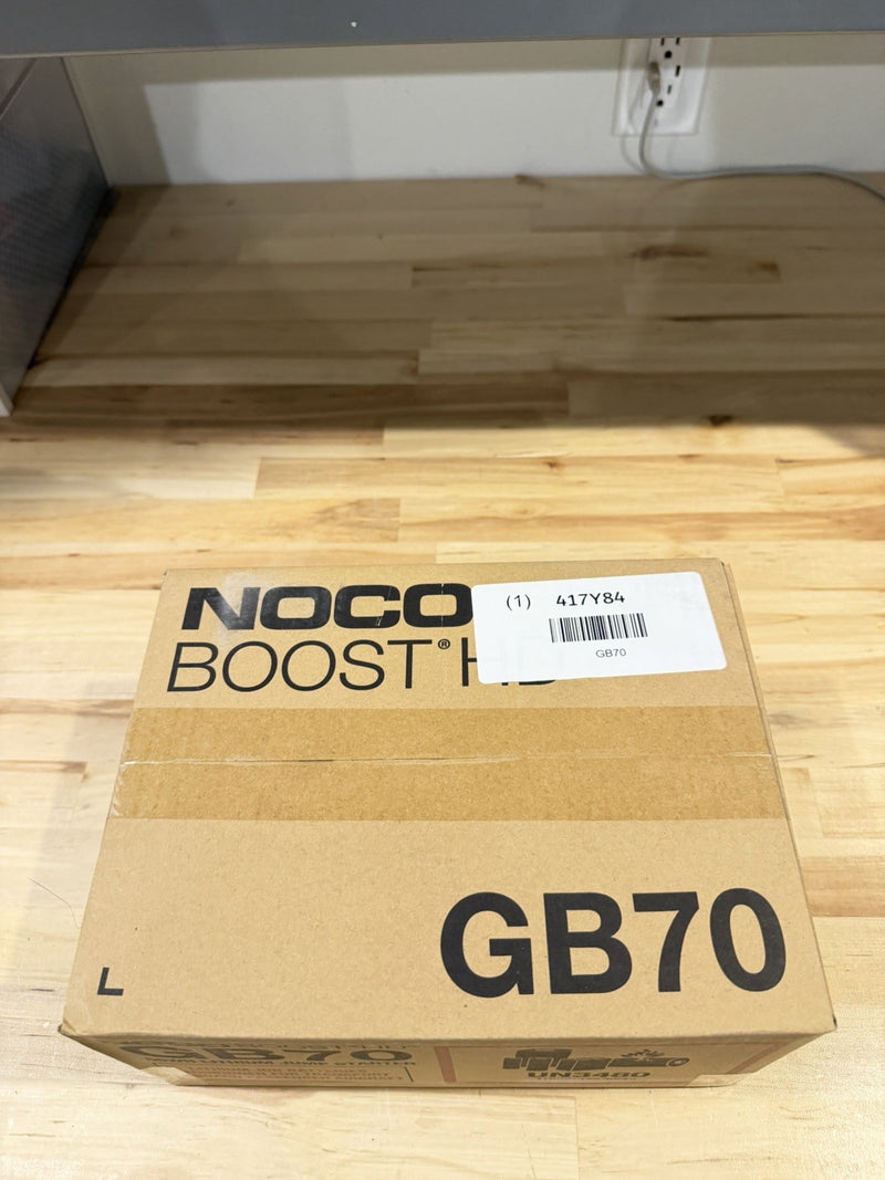 NOCO BOOSE HD GB70 12V 2000A ULTRA SAFE JUMP STARTER POWER PACK
