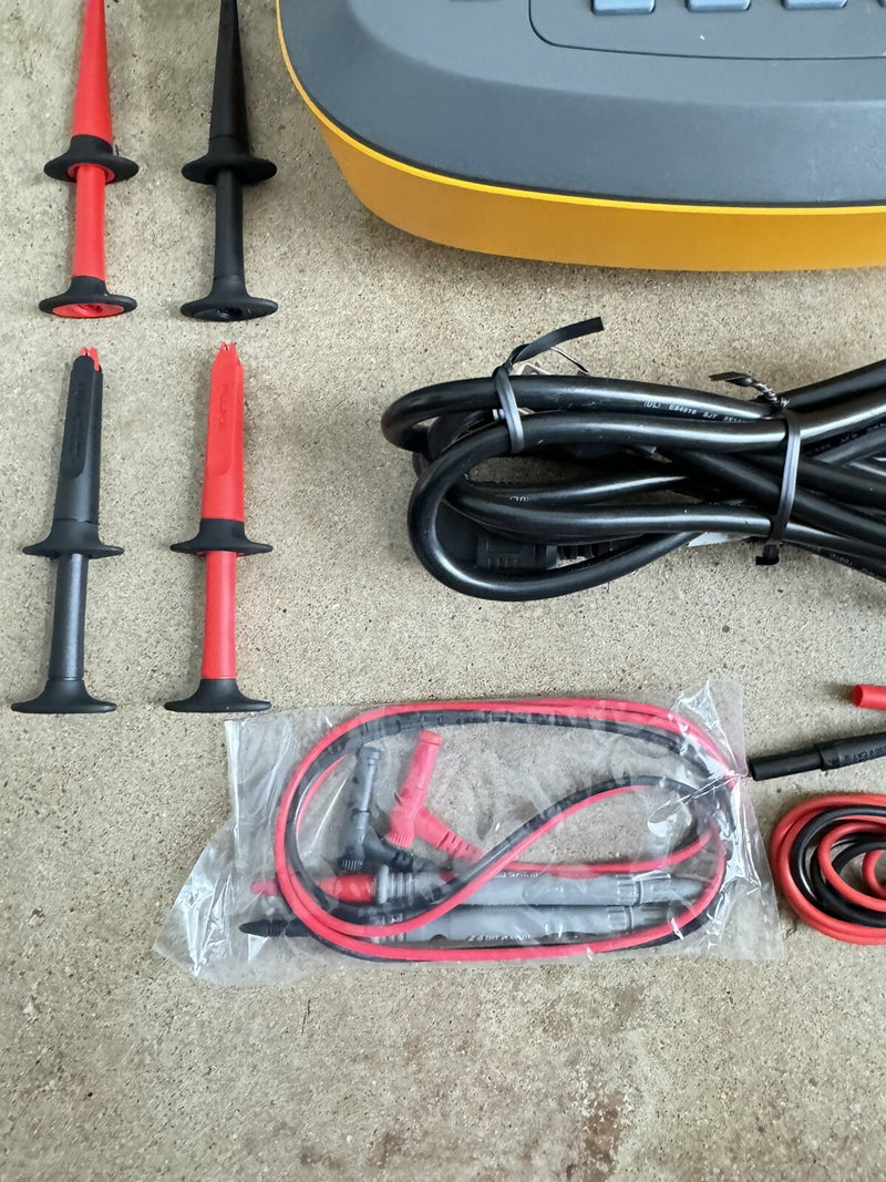FLUKE ESA620 ELECTRICAL SAFETY ANALYZER/W LEAD KIT