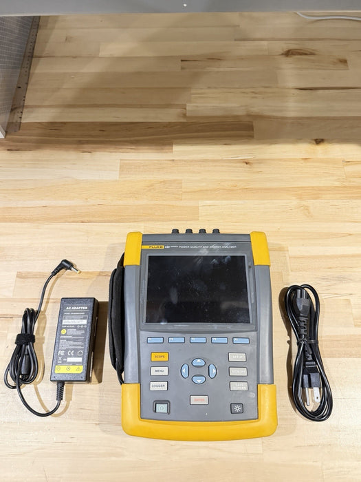 FLUKE 435 II POWER QUALITY & ENERGY ANALYZER W/ CHARGER- CALIBRATED 2026