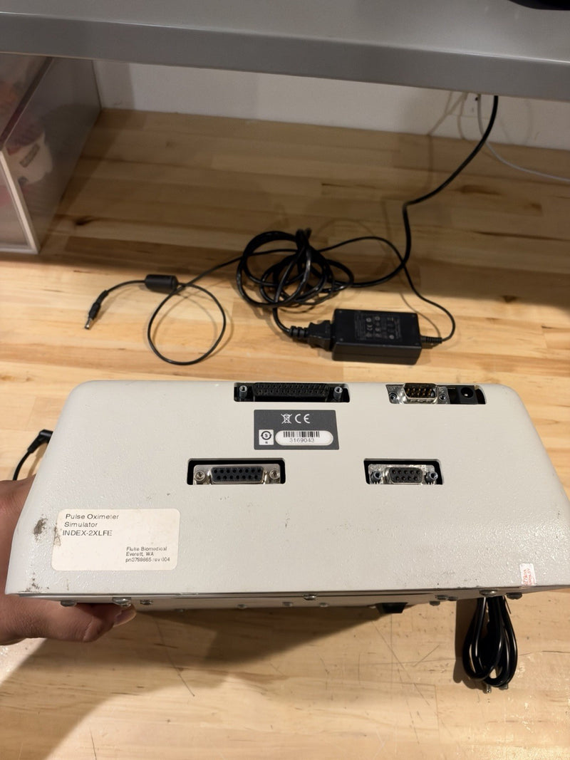 FLUKE INDEX 2 SPO2 SIMULATOR W/ ACCESSORIES (TESTED) SHIPS FREE