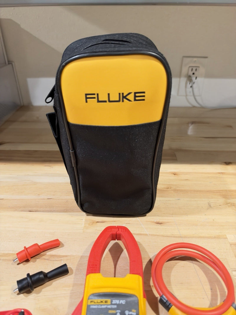 FLUKE 376FC WIRELESS TRUE RMS AC/DC CLAMP METER W/LEADS - SHIPS FAST CAL 2026