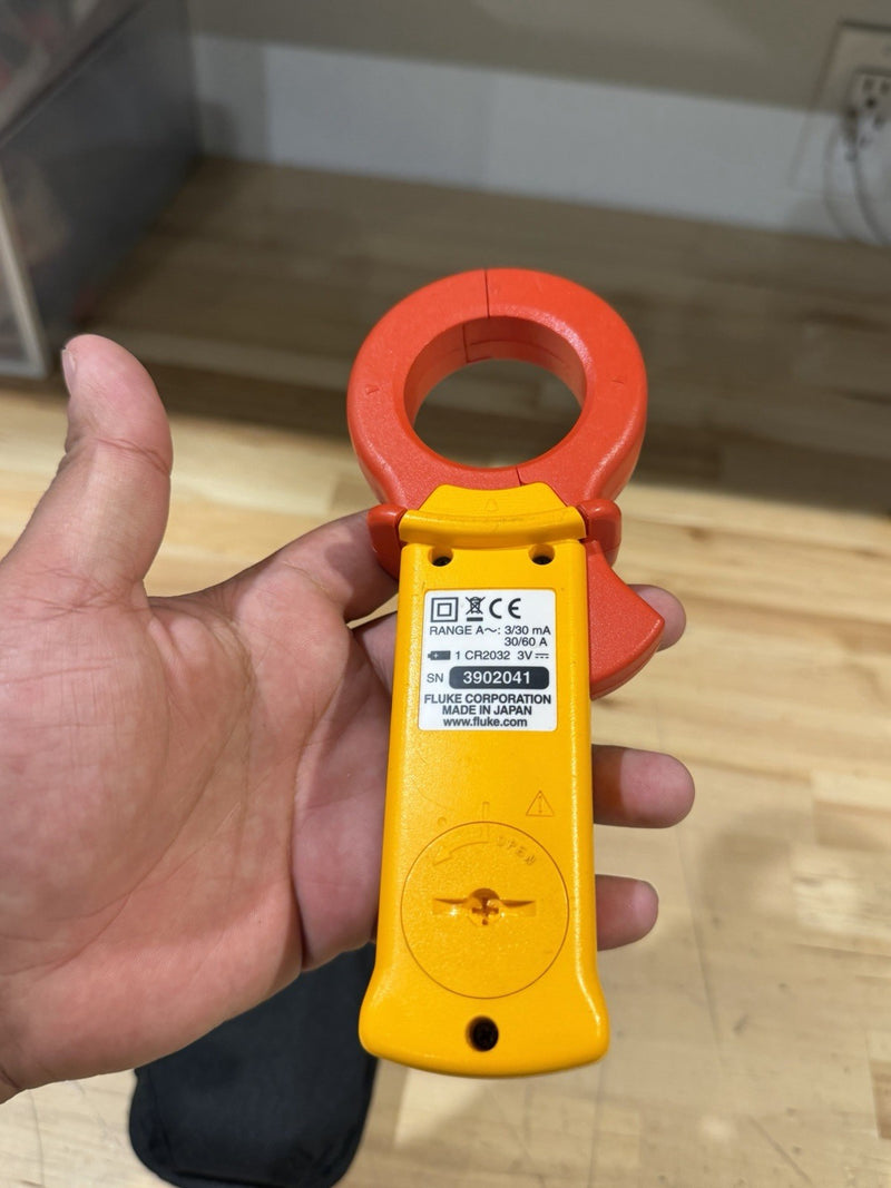 FLUKE 360 AC LEAKAGE CURRENT CLAMP METER (TESTED) FREE SHIPPING