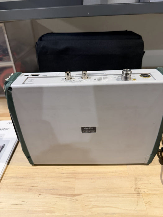 ANRITSU MS2721A SPECTRUM MASTER ANALYZER  W/ CHARGER & MANUAL (TESTED)SHIPS FREE