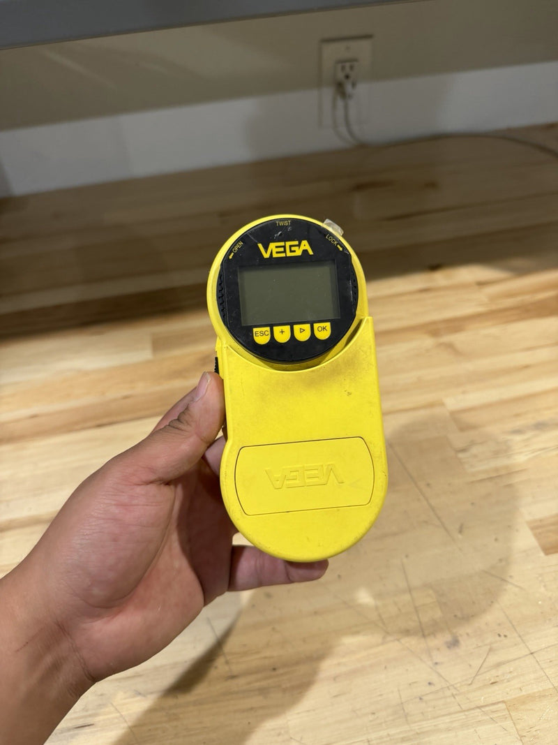 VAGA CONNECT CXA4 CONNECTION BOX W/ CABLES - FREE SHIPPING