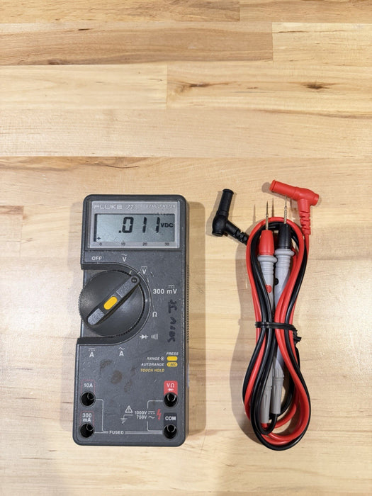 FLUKE 77 SERIES II MULTIMETER W/ LEADS (TESTED) SHIPS FAST