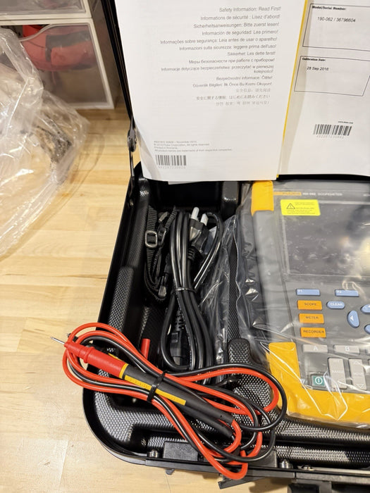 FLUKE 190-062 SCOPEMTER 2CH 60MHZ 625MS/S (NEW FACTORY SEALED) FREE SHIPPING