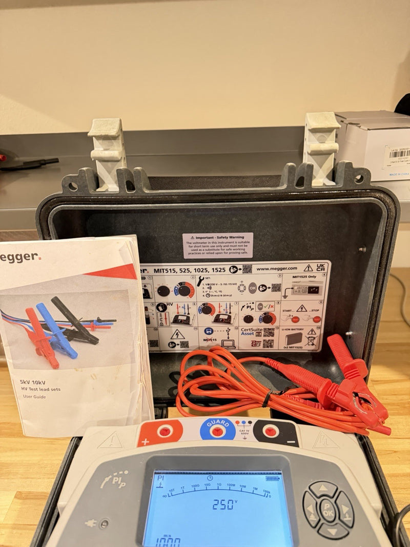 MEGGER MIT515 5KV INSULATION TESTER WITH LEADS & CHARGER TESTED