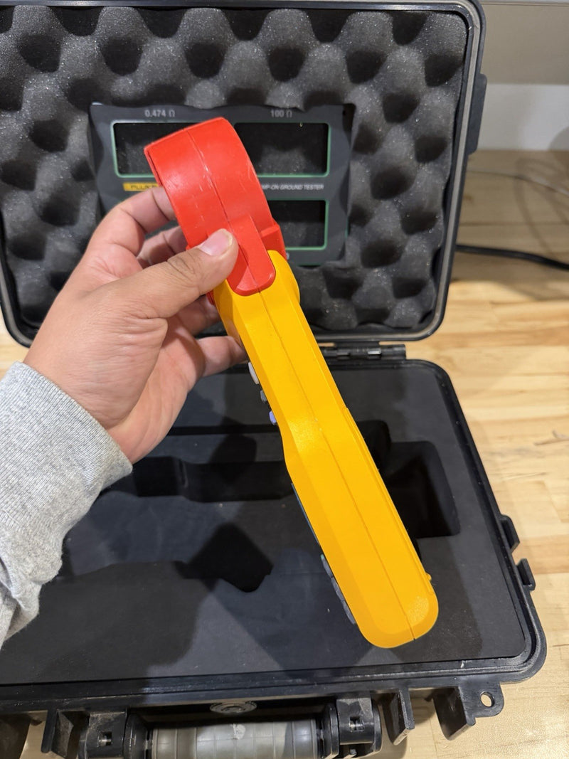 FLUKE 1630-2 FC EARTH GROUND CLAMP METER TESTED