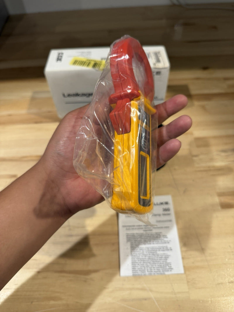 FLUKE 360 AC LEAKAGE CURRENT CLAMP METER TESTED RARE