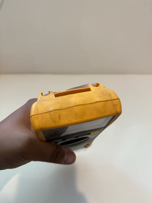 FLUKE 177 TRUE RMS METER (PARTS ONLY) FOR PARTS - SHIPS FAST
