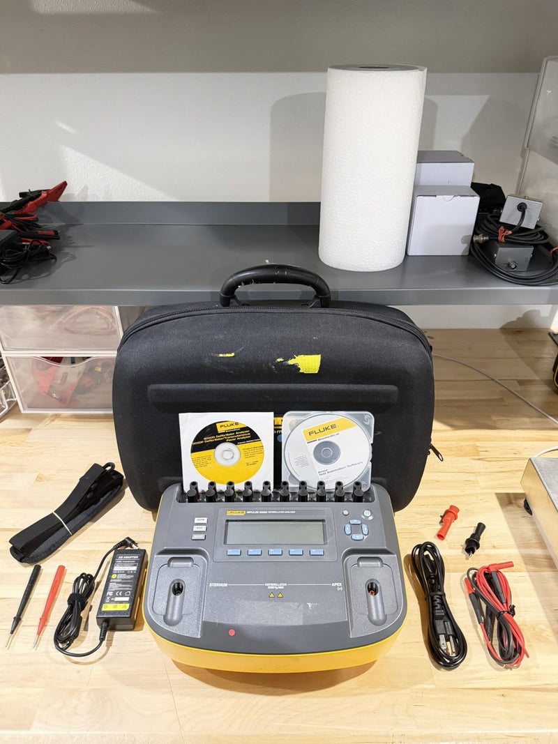 FLUKE BIOMEDICAL IMPULSE 6000D ANALYZER W LEADS & CHARGER TESTED