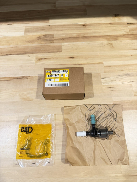 CAT 629-1147 DIESEL EXHAUST FLUID INJECTOR MOUNTING NEW SEALED GENUINE OEM
