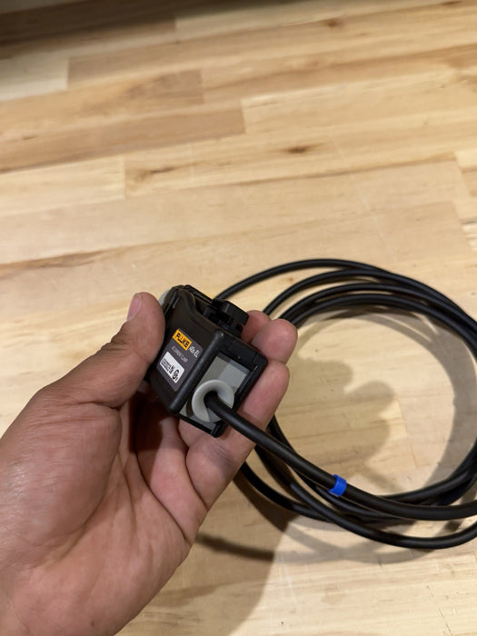 FLUKE I40S-EL AC CURRENT CLAMP (TESTED) SHIPS FAST
