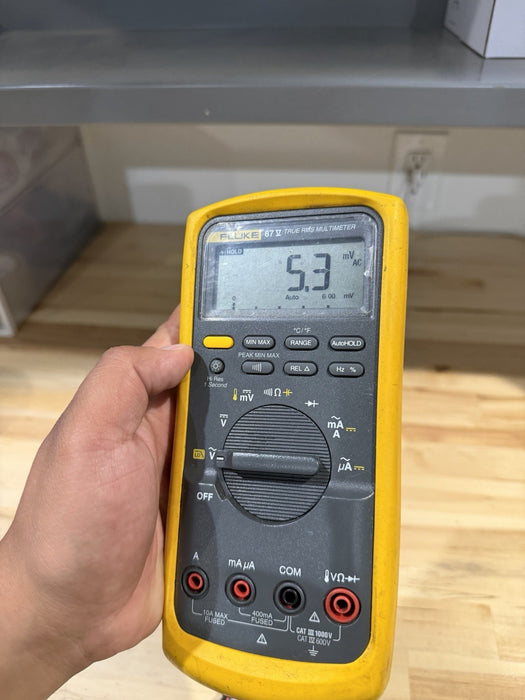 FLUKE 87V TRUE RMS MULTIMETER W/ LEADS (TESTED) SHIPS FAST