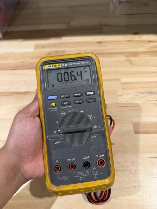 FLUKE 87 III TRUE RMS MULTIMETER WITH LEADS & CLIPS