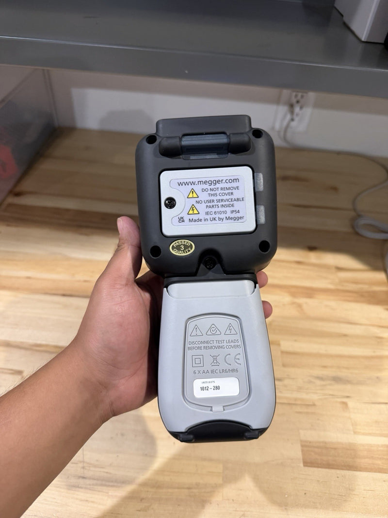 MEGGER DLRO2 2A DUCTER OHMMETER FOR PARTS