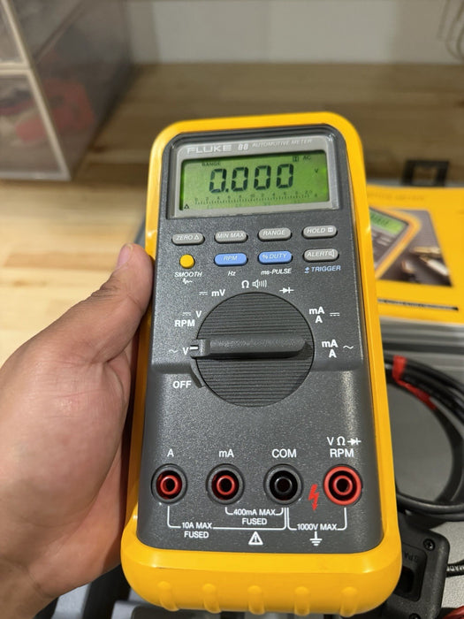 FLUKE 88 AUTOMOTIVE METER SCREEN IS DIM FOR PARTS