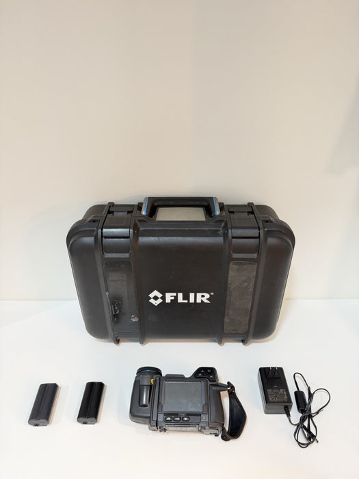 FLIR T440 THERMAL IMAGING CAMERA WITH ACCESSORIES & CASE TESTED