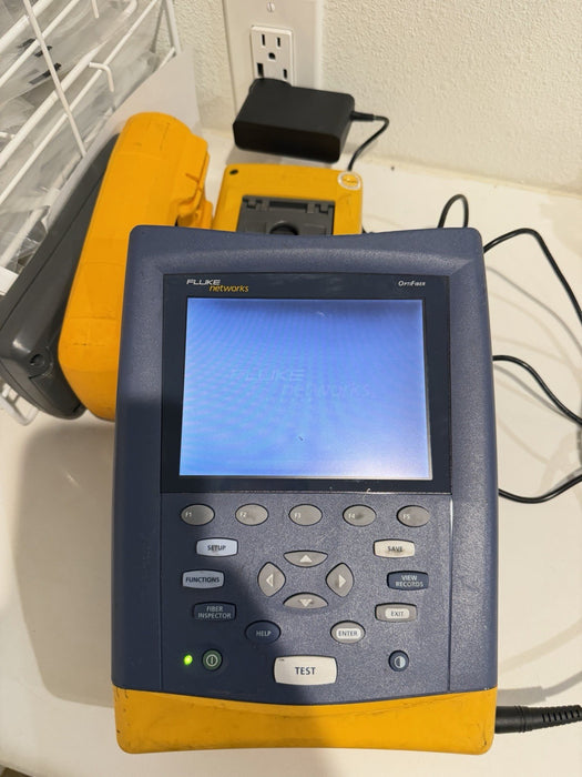 FLUKE NETWORKS OF-500 OPTICAL OPTIFIBER ANALYZER TESTED
