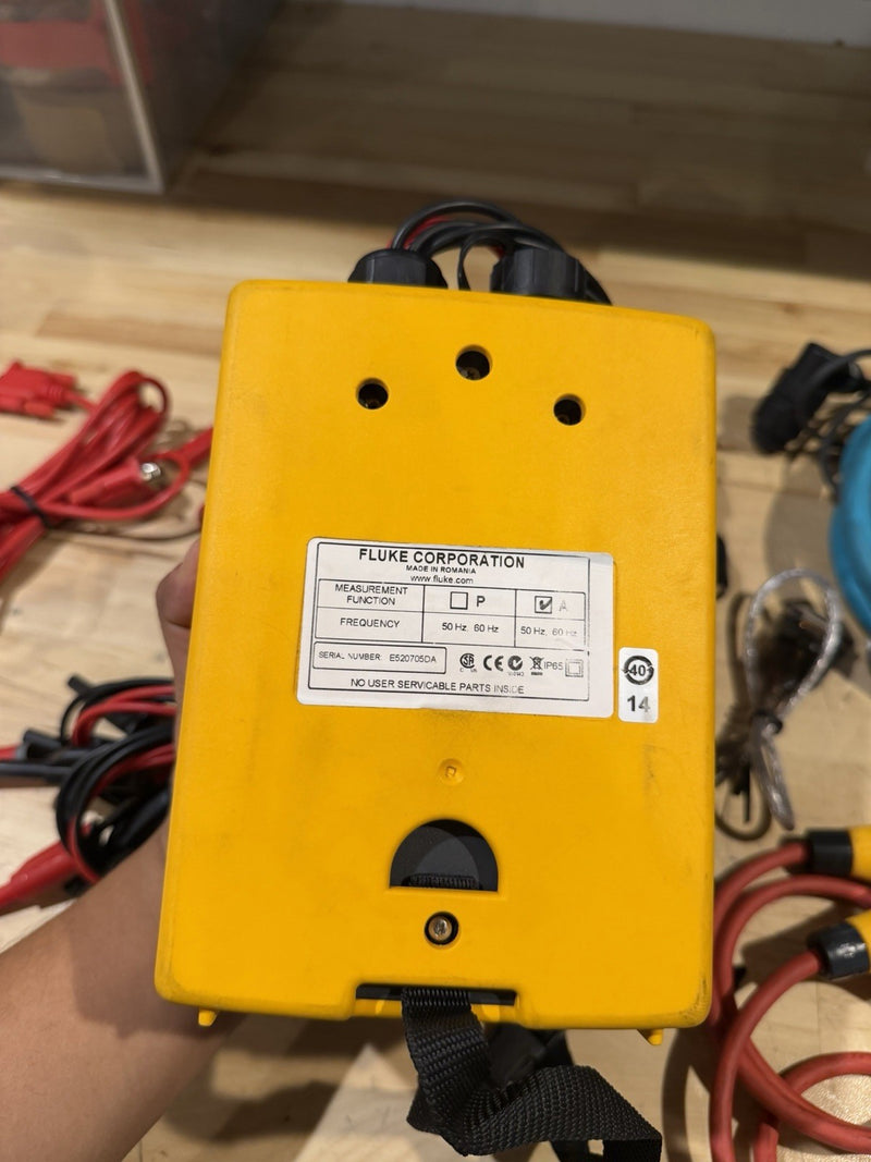 FLUKE 1744 POWER QUALITY LOGGER 3 PHASE PQA MEMOBOX (TESTED) FREE SHIPPING