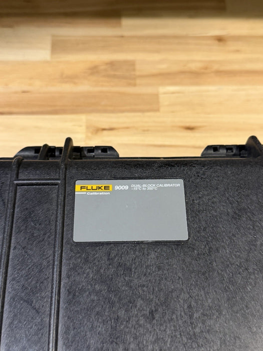 FLUKE HART SCIENTIFIC 9009 DUAL WELL DRY BLOCK CALIBRATOR -15 C TO 350 C (TESTE)