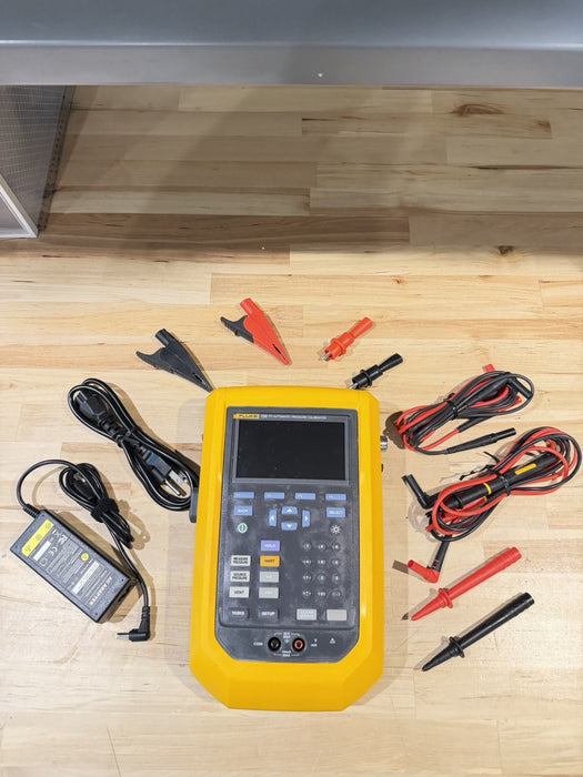 FLUKE 729 FC AUTOMATIC PRESSURE CALIBRATOR W/ ACCESSORIES (FREE SHIPPING)