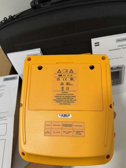 FLUKE 1535 MEGOHMMETER INSULATION TESTER W/ LEADS & CASE (CALIBRATED 2025) NEW