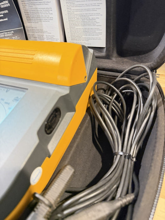 FLUKE 1550C 5KV INSULATION TESTER W LEADS & CASE - FREE SHIPPING