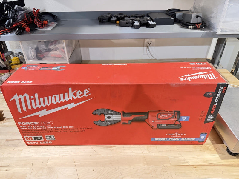 MILWAUKEE 2678-22BG FORCE LOGIC 6T UTILITY CRIMPER KIT W/ BG-D3 JAW (NEW SEALED)