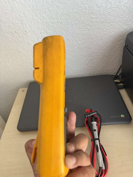 FLUKE 87V TRUE RMS MULTIMETER W /LEADS - FREE SHIPPING