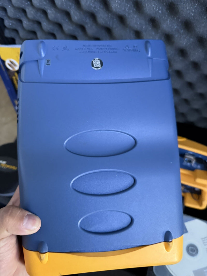 FLUKE NETWORKS OPTIFIBER OTDR KIT WITH 2 X OFTM-5732 MODULES TESTED