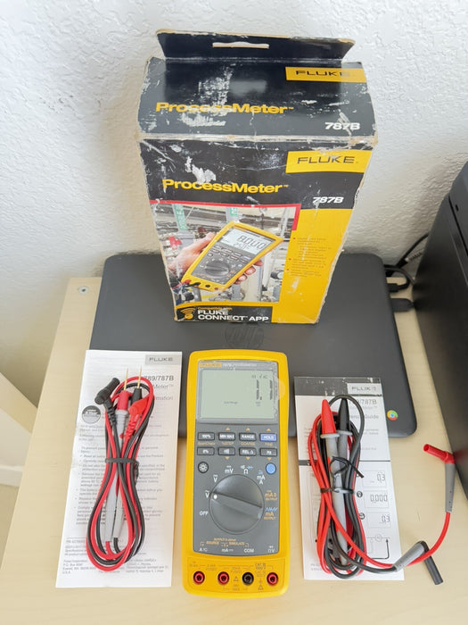 FLUKE 787B PROCESSMETER W/ ACCESSORIES & LEADS - FREE SHIPPING