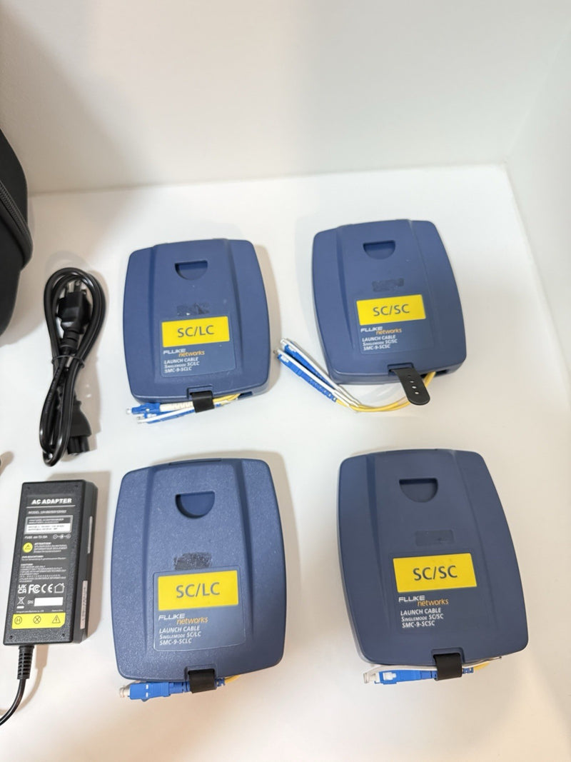 FLUKE NETWORKS VERSIV OTDR KIT WITH QUAD OTDR MODULE & ACCESSORIES
