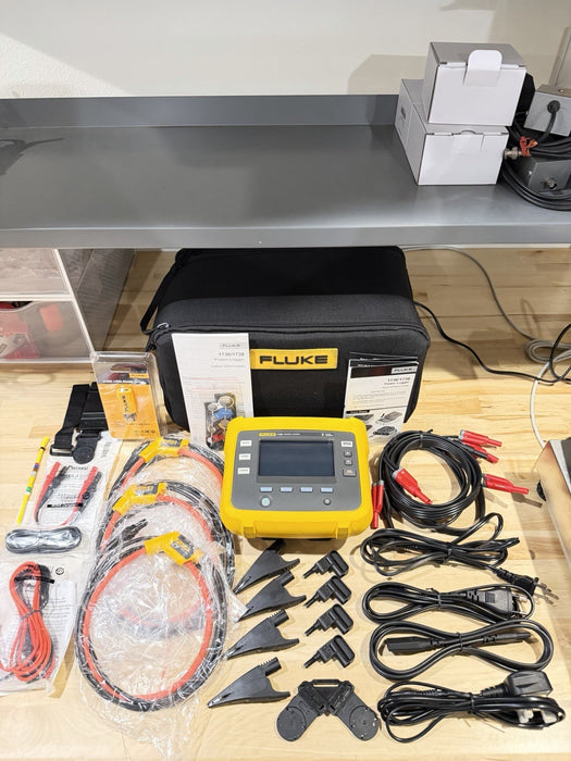 FLUKE 1738 POWER LOGGER KIT 3 PHASE W/ACCESSORIES (TESTED) FREE SHIPPING
