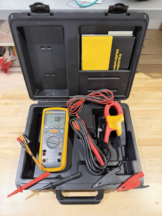 FLUKE 1587 DIGITAL INSULATION TESTER KIT W ACCESSORIES & LEADS - SHIPS FAST
