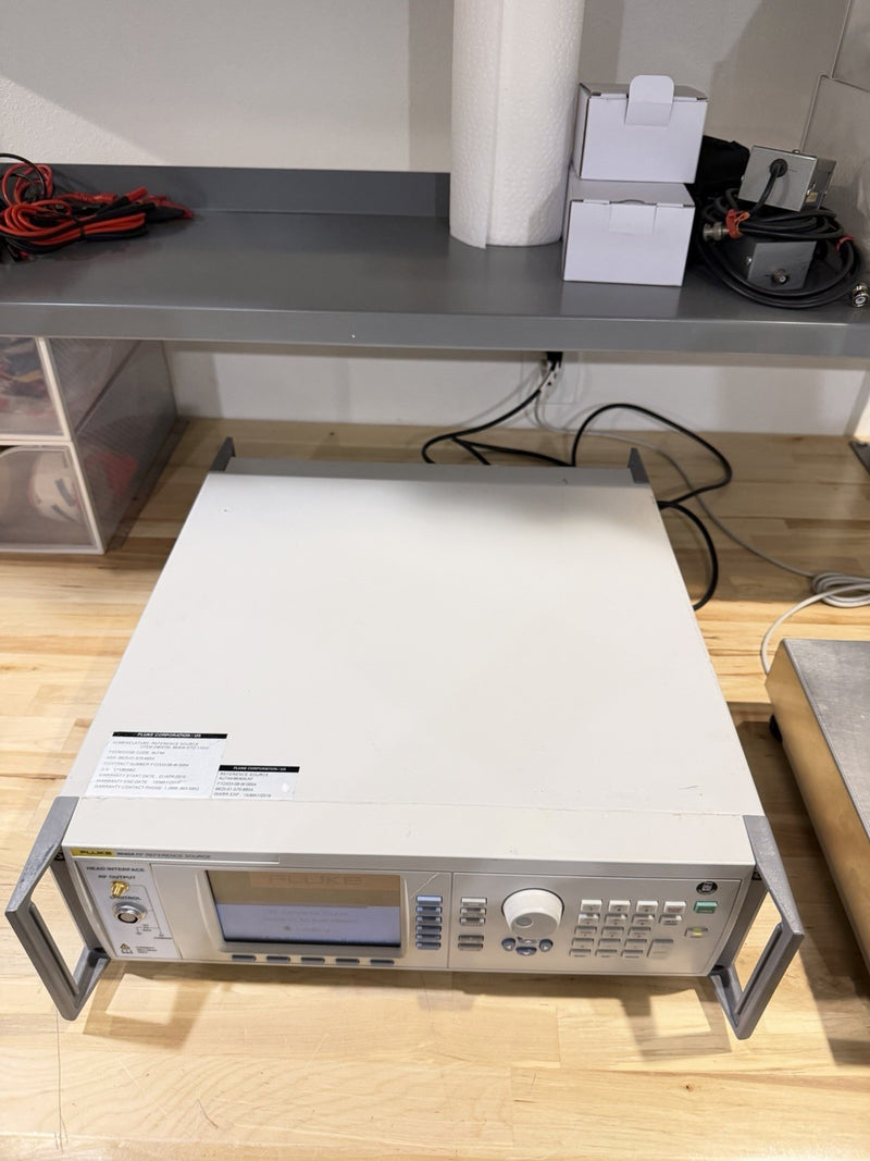 FLUKE 9640A RF REFERENCE SOURCE (PARTS ONLY) FOR PARTS - SHIPS FAST